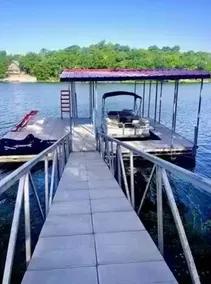 Lake House Getaway, 1 hour from KC! - Image 2