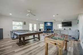 5 Bd 4 Ba Lakefront – Dock, Kayaks Groups - Image 3