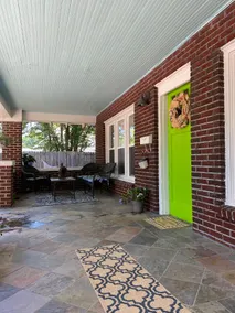 Zylee’s House on Choctaw is just a short walk to downtown Tahlequah. - Image 2