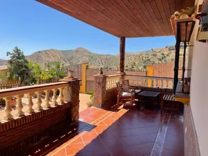A nice country house with a pool in La Viñuela - Image 3