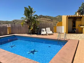 A nice country house with a pool in La Viñuela - Image 2
