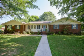 Home Near Sand Mtn Park |Sleeps 10| fenced yard - Image 5