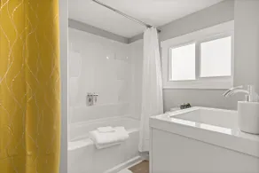 The Corner Cottage - A Private Tiny Home - Image 5