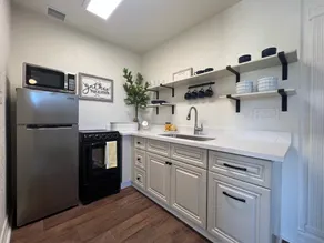 Sunsets & Shows: Cool Private 1 BR Retreat! - Image 4