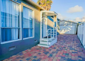 Cute House near Beaches, Harbor & Ohana grounds - Image 2