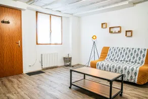 Nice studio in the center. - Image 5