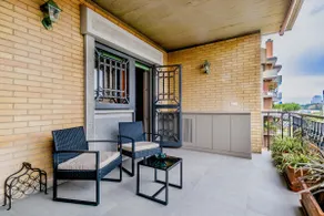 Elegance, comfort, near the Metro - Image 5