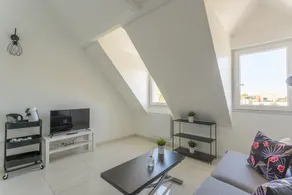 Studio 2 couchages mezzanine + parking gratuit - Image 2