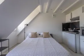 Studio 2 couchages mezzanine + parking gratuit - Image 4