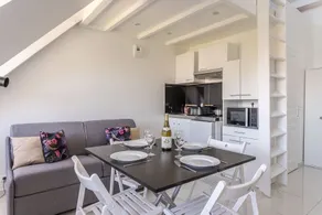 Studio 2 couchages mezzanine + parking gratuit - Image 3
