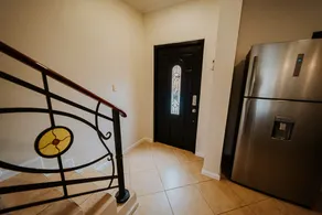 New!!Gated 2Bedroom fully renovated - Image 4