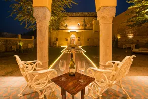 12BR Khohar Haveli w / Mughal Garden, Pool @ Delhi - Image 2