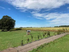 Vacation rental with a view of the fields - Image 3