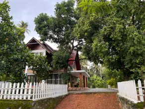 Riverbend Cottage - Image 2