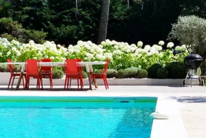 Haus mit privatem Pool in der Provence - Image 2