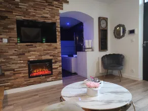 ”L'Evasion”: jacuzzi, sauna, terrace & parking - Image 5