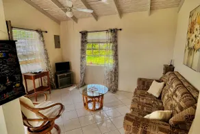 2 bed/2 bath family friendly and walk to beach! - Image 5