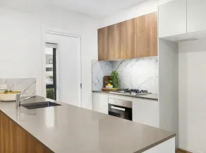 Stylish 2‑Bed Home w/ Secure Parking & Large TV - Image 4