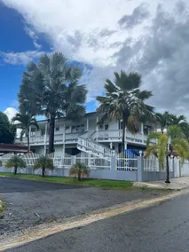 Mayaguez spacious 3-bedroom Villa - Image 2