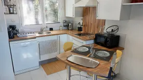Charming 2-room independent in large private property - Image 2