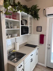 Unique “studio style” concept w private courtyard! - Image 4