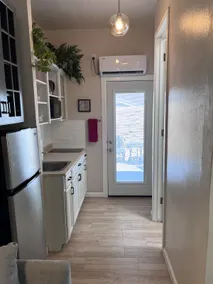 Unique “studio style” concept w private courtyard! - Image 3