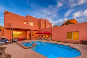 Views! Private Heated Pool + Spa + BBQ + Games + EV + High-speed Wifi - Image 2