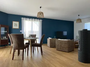 Contemporary house 400 m from the port. - Image 2