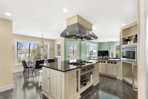 Tides' Reach - Private Waterfront King Beds - Image 4