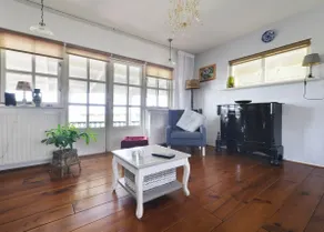 Idyllic and cozy cottage with beautiful veranda. - Image 4