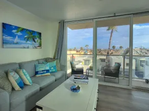 Ocean, Bay, Downtown, and City view Condo, Few steps from the ocean - Image 4