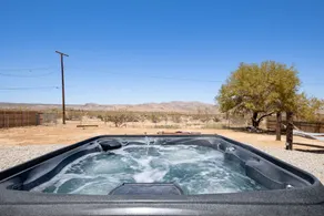 Desert Oasis- Relax w/ Hot tub and private trails - Image 3