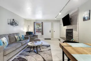 Modern Mountain Retreat w/ Views: Ski, Golf & Hike - Image 2
