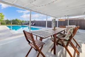 Solar power heated Pool, Jacuzzi with views, Golf - Image 4