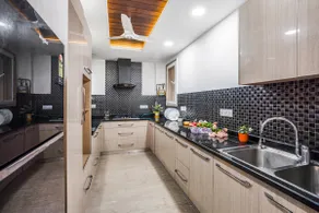 Homlee-Pentagon 5 BHK luxurious-Lift-Parking-Saket - Image 5