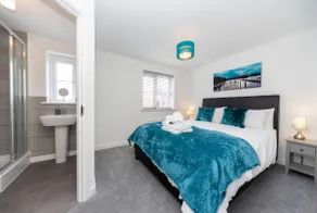 Beautiful New Build in Suffolk 3 Bed 3 Bath - Image 5