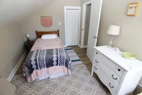 Remodeled 1853 farmhouse - quiet, comfy, and cozy. - Image 4