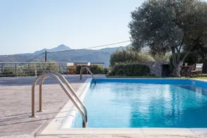 Aphaia Villa & Residences Aegina - Image 5