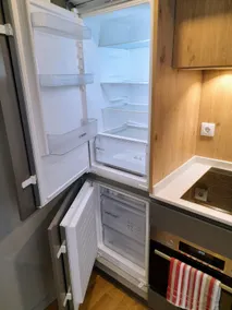 White Design Apartment - Image 4