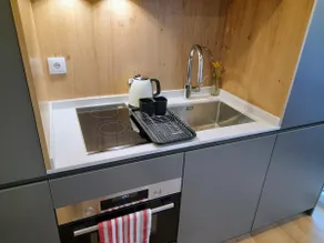 White Design Apartment - Image 5