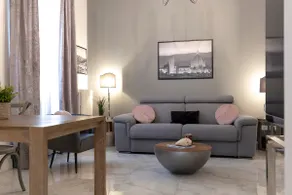 San Niccolò Luxury Apartment - Image 2