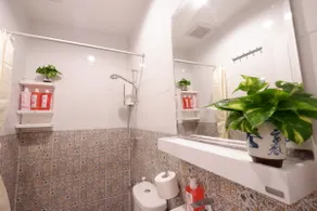 Canal House, MRT, Boat, Local Life Price - Image 3