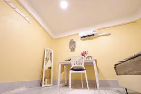Canal House, MRT, Boat, Local Life Price - Image 4