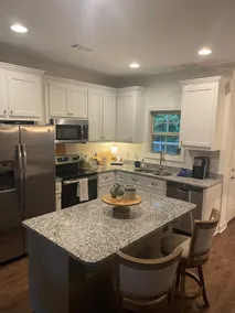 Cozy 3 BR home minutes from Oxford - Image 3