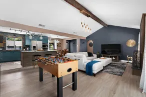The Sinatra - Fun 5BD Home Huge Pool Game Room - Image 2