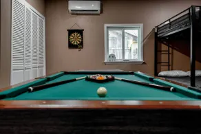 The Sinatra - Fun 5BD Home Huge Pool Game Room - Image 5