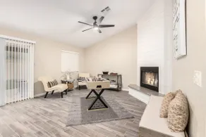 Walk to stadium! 3 or 4 bedroom option! Pets ok - Image 4
