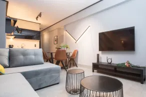 Luxury Premium Suite in Chalkida - Image 4