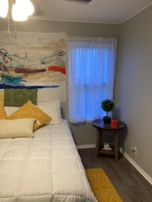 Pet Friendly/Quiet & Cozy Beach Cottage/One Night - Image 3