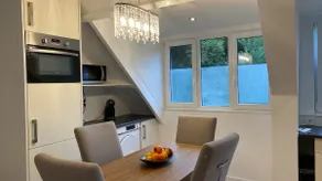 Spacious and bright apartment for 4 persons - Free parking - Image 3